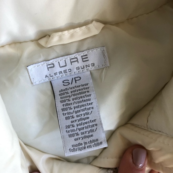 Alfred Sung Cream Faux fur lined hood full zipper winter white vest Small - Picture 2 of 4